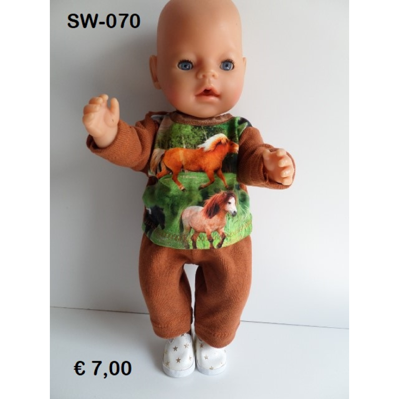 Sweater en joggingbroek , bruin paard